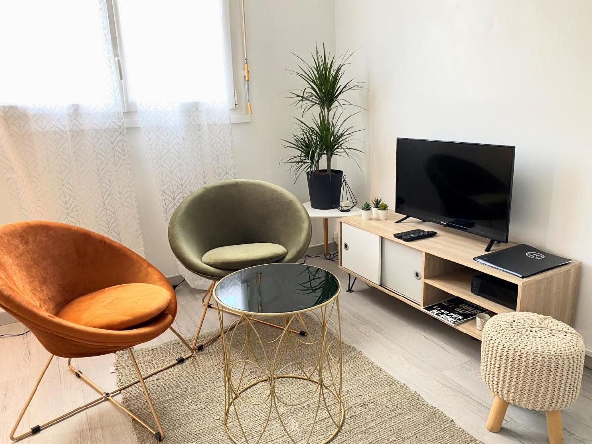 Cosy Lägenhet Clermont-Ferrand Exteriör bild